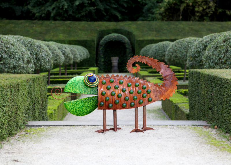 oo_chameleon_outdoor-sculpture_green_Aldenbiesen_1-590