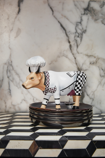 47790-Chef-Cow-LS