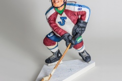 FO85541-The-Ice-Hockey-Player-le-Hockeyeur-sur-Glace-1-square